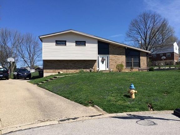 3rd image of 3250 Teakwood Ct