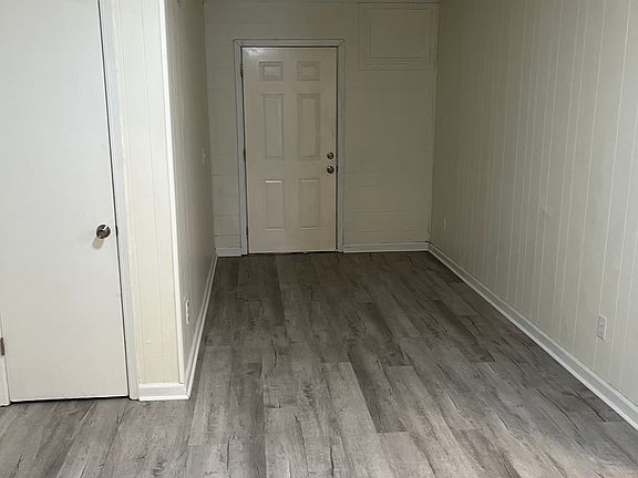 2nd image of 313 Potts Dr #G