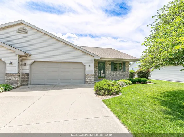 W2759 Brookhaven Dr, Appleton, WI 54915