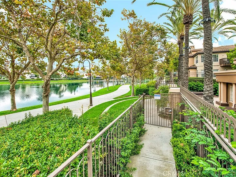181 Montana Del Lago Dr — Photo 4