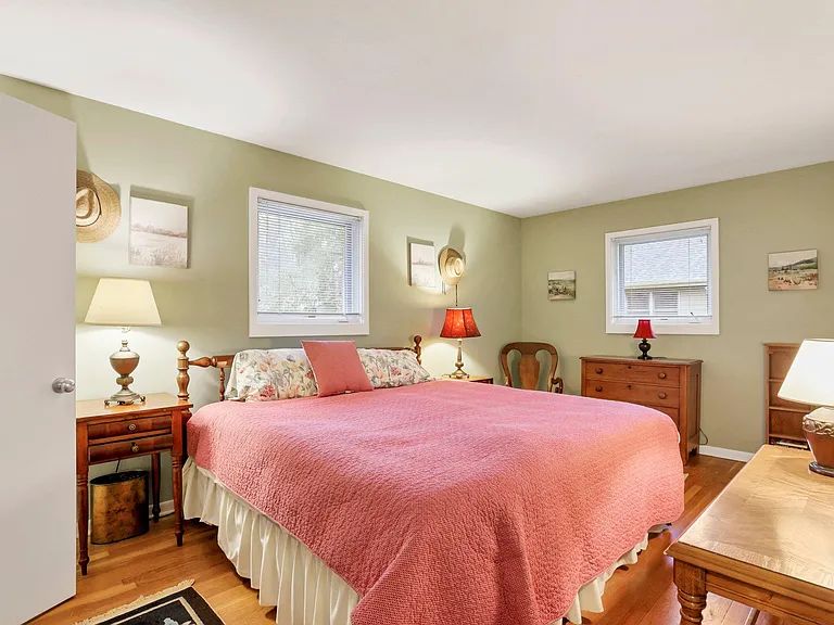 162 Denison Dr — Photo 20