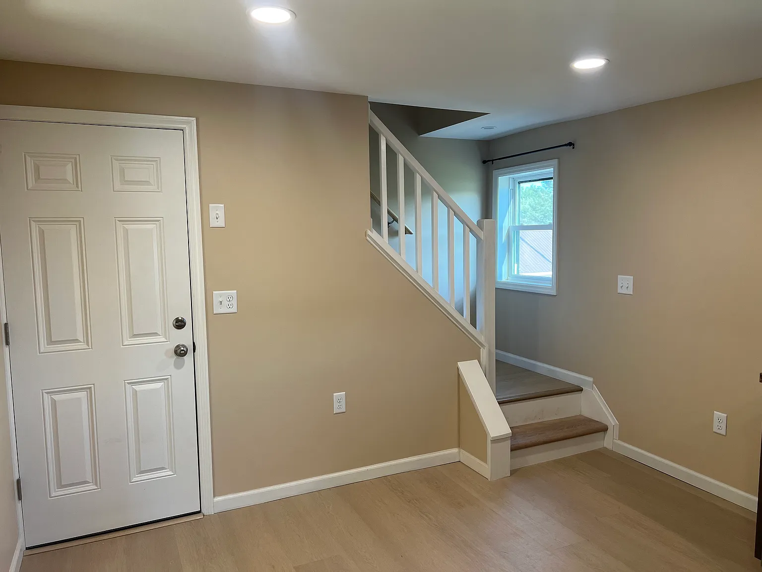 1 bed, $1,050 — Photo 3