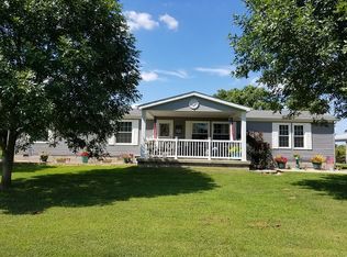 28801 Tennessee Rd, Du Bois, IL 62831