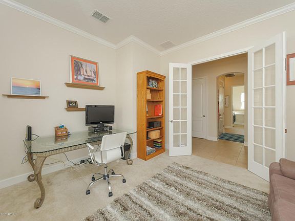 5th image of 194 Treasure Harbor Dr