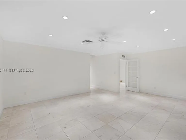 1246 Algardi Ave #0 — Photo 12