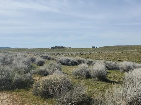 130th Street West & Ave #I-8, Lancaster, CA 93536