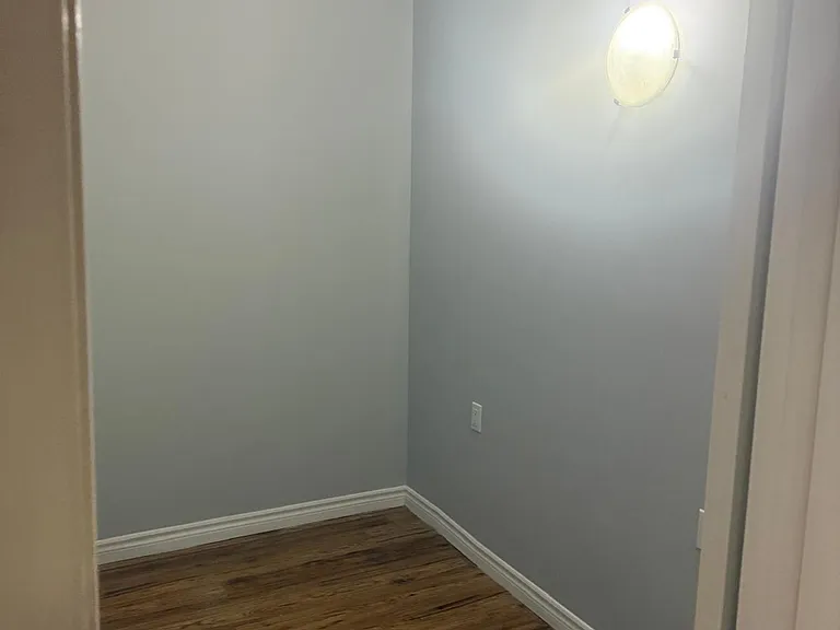 129 Main St — Photo 5