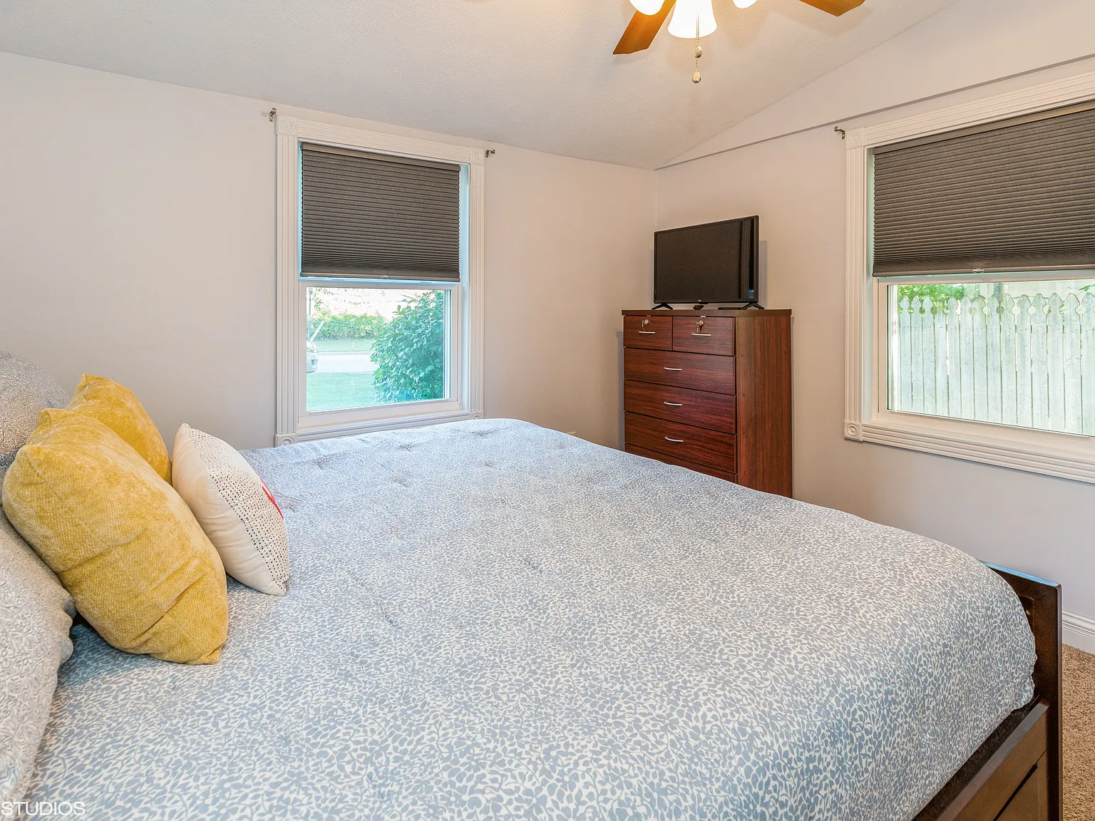 3 bed, $10,500 — Photo 3