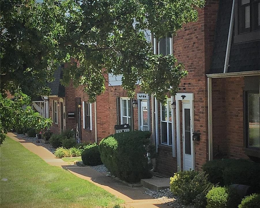 1st image of 2560 Wallford Walk