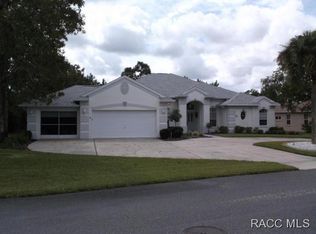 3 Hackberry Ct S, Homosassa, FL 34446