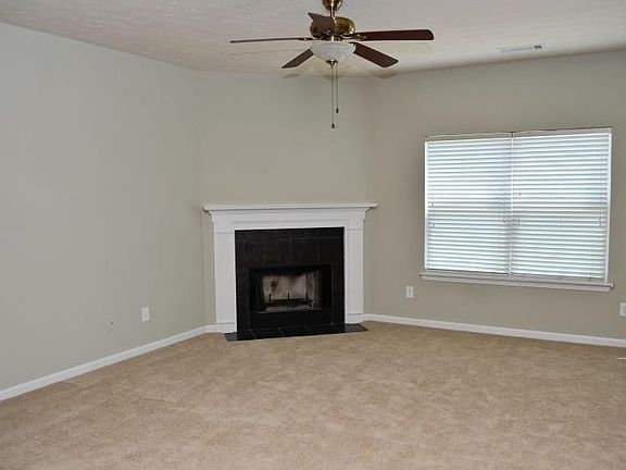 3rd image of 55 Providence Oak Ct