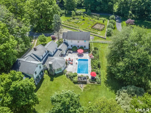 261 Wilton Road West, Ridgefield, CT 06877