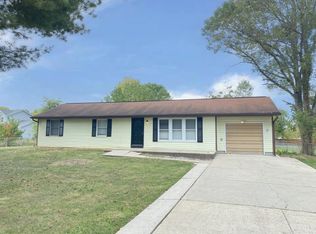 2755 Sugartree Rd, Bethel, OH 45106