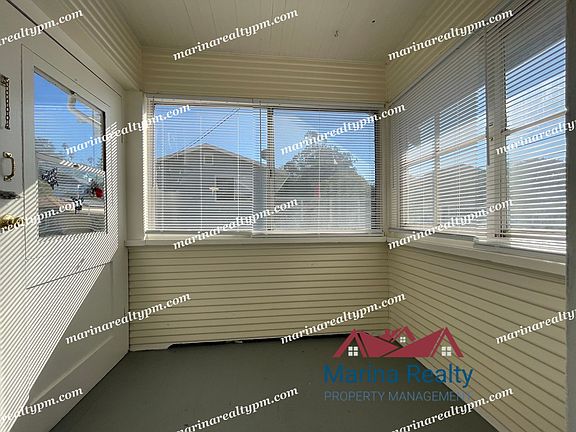 3rd image of 110 Alabama St