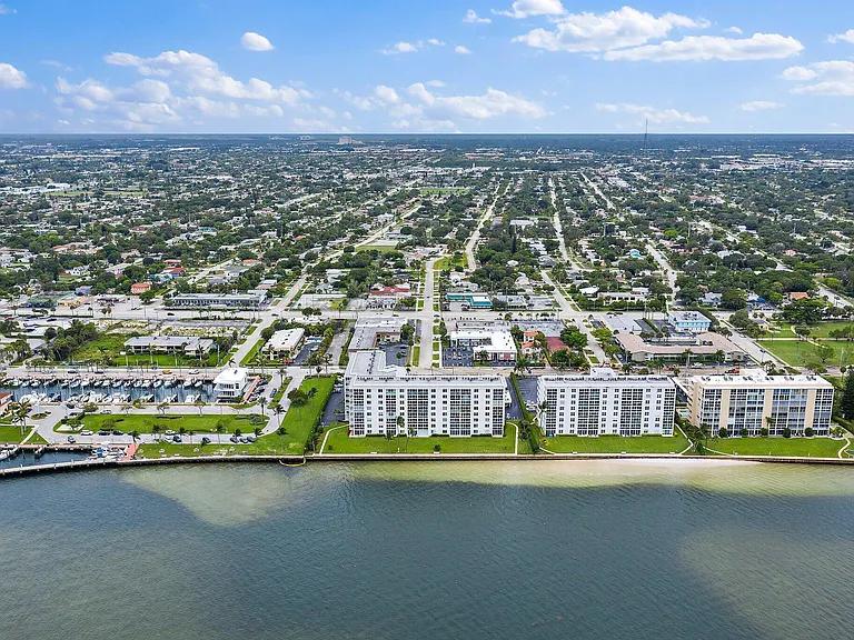 301 Lake Shore Dr #802 — Photo 49