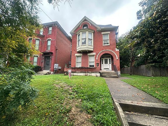 2nd image of 1212 S 1st St #3