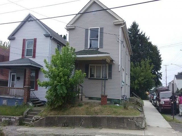 1st image of 625 E Reynolds St