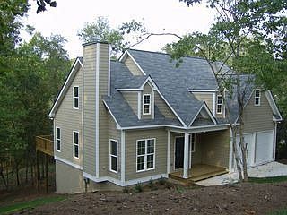 2nd image of 288 Rhodes Dr