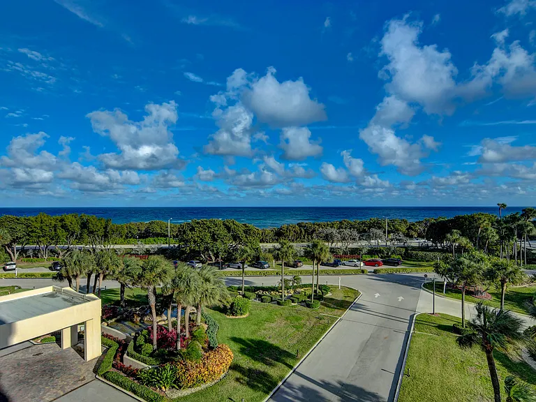 4301 N Ocean Blvd #507 — Photo 41