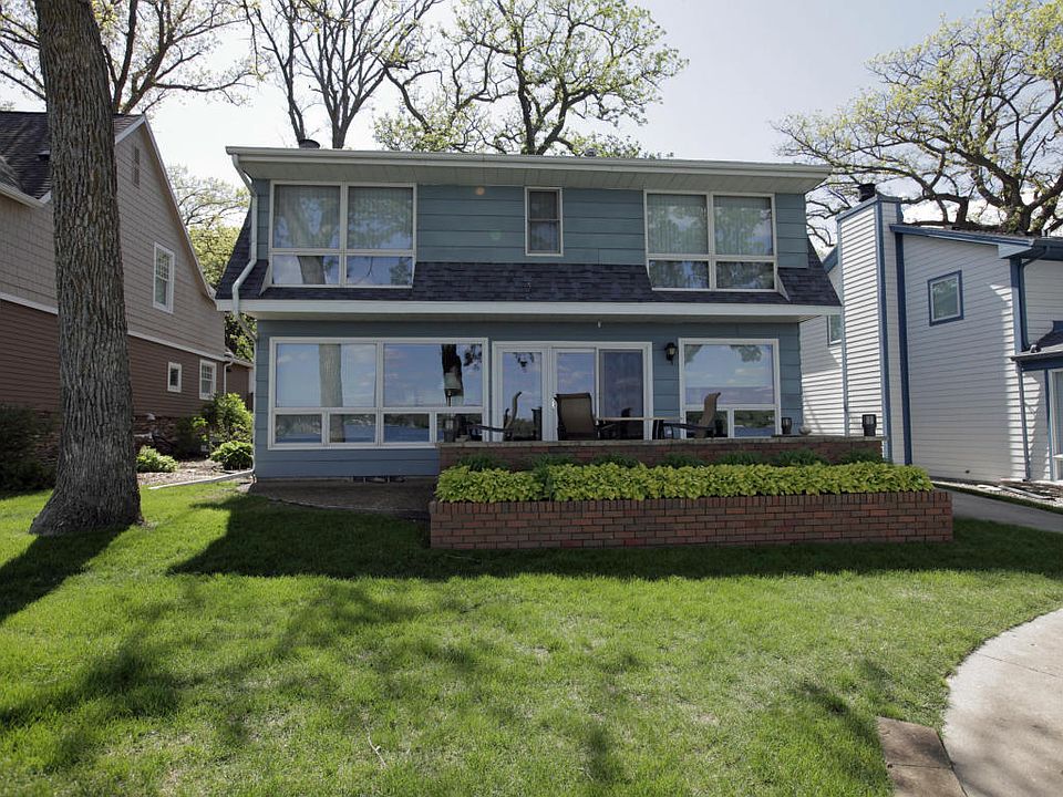 1st image of 2318 Okoboji Blvd