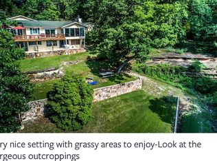 514 Island View Ln, Camdenton, MO 65020