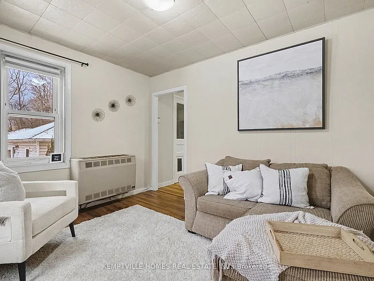 2-803 Saint Lawrence Ct #2 — Photo 3