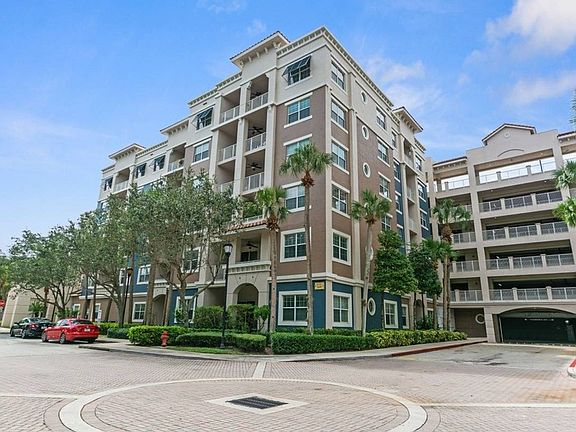 Boynton Beach FL Apartments For Rent ; Located in Renaissance Commons ;Monteverde at Renaissance Park Luxury Apartments