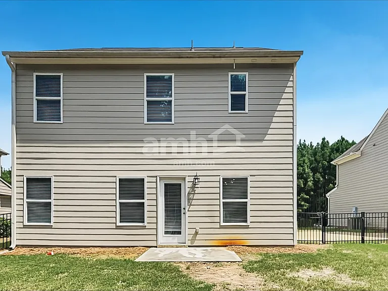 516 Woodall Rd — Photo 17