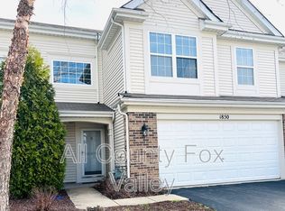 1850 Waverly Way, Montgomery, IL 60538