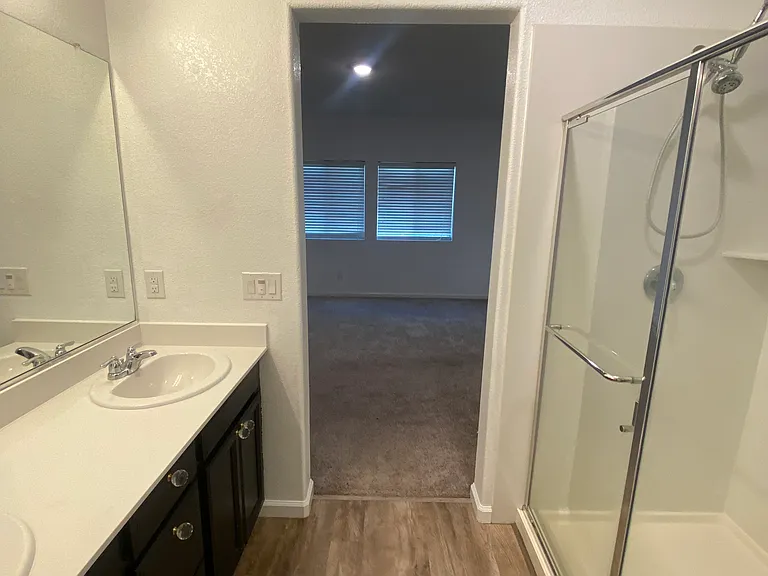 2995 Stable Dr — Photo 24