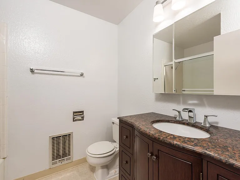 21 Merrydale Rd #3 — Photo 12