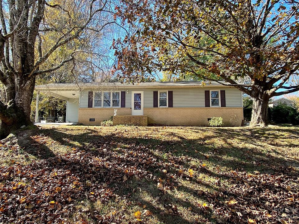 1st image of 715 Clearview Dr