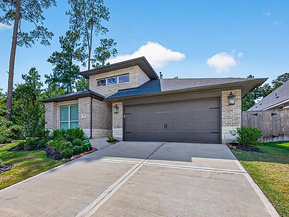 3rd image of 232 W Netleaf Ct