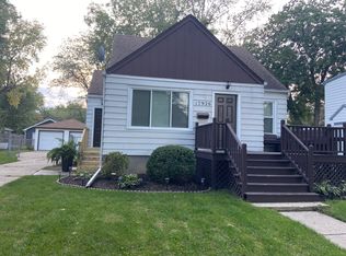 17926 Roy St, Lansing, IL 60438