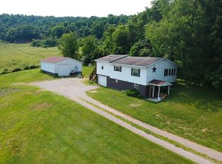 692 Bald Hill Rd, Mount Morris, PA 15349