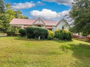 3077 Denton Rd, Thomasville, NC 27360