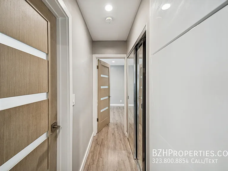 252 S New Hampshire Ave — Photo 5