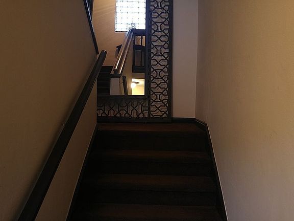 2nd image of 2562 Dellwood Ave APT 2