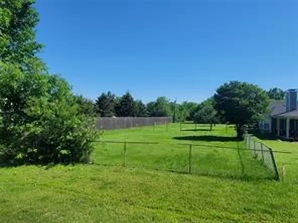 639 Matador Dr, Oak Point, TX 75068