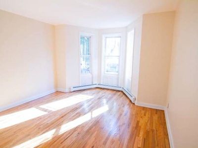 313 Bradford St, Brooklyn, NY, 11207