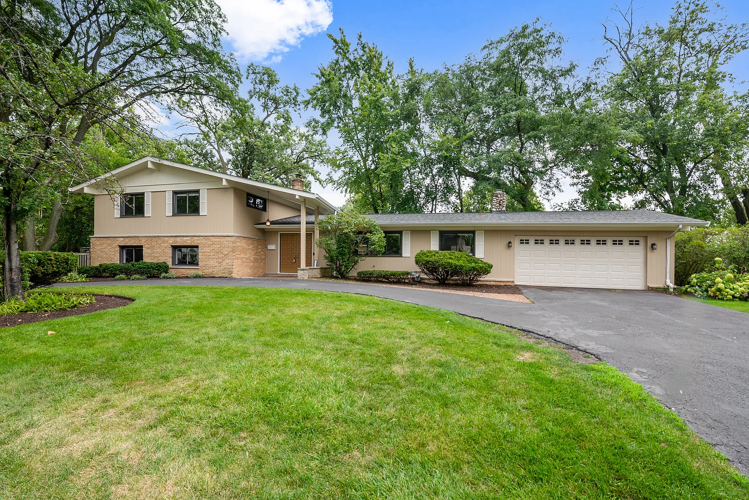 336 Hibbard Rd photo 1
