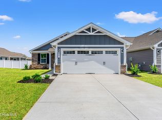 907 Daylily Cir, Navassa, NC 28451