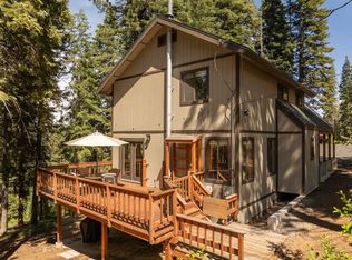 10868 Laurelwood Dr, Truckee, CA 96161
