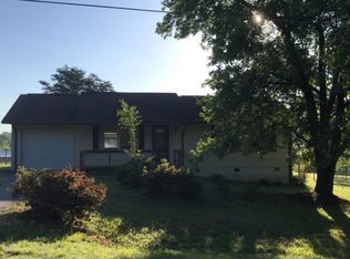 1013 Westerly Park Rd, Eden, NC 27288