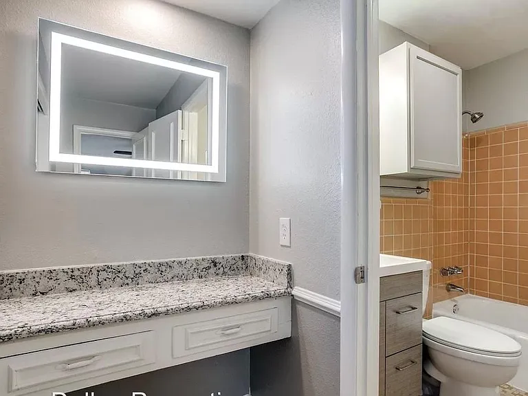 4031 Cole Ave #J — Photo 9