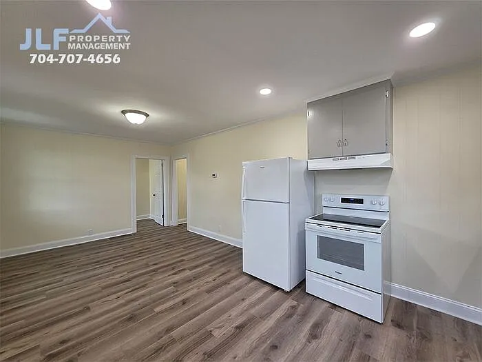 6400 Bringle Ferry Rd — Photo 5