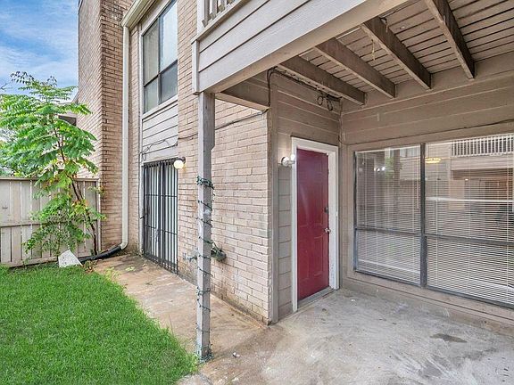 4th image of 9557 Pagewood Ln #9557