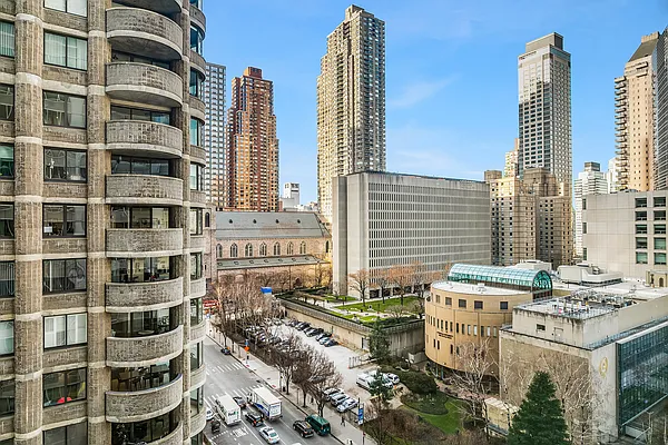 Sold by Halstead Real Estate | media 17
