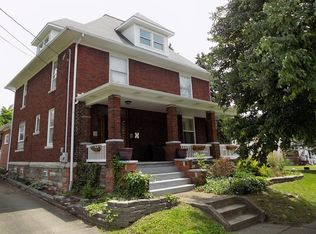 1009 Vine St, Connellsville, PA 15425