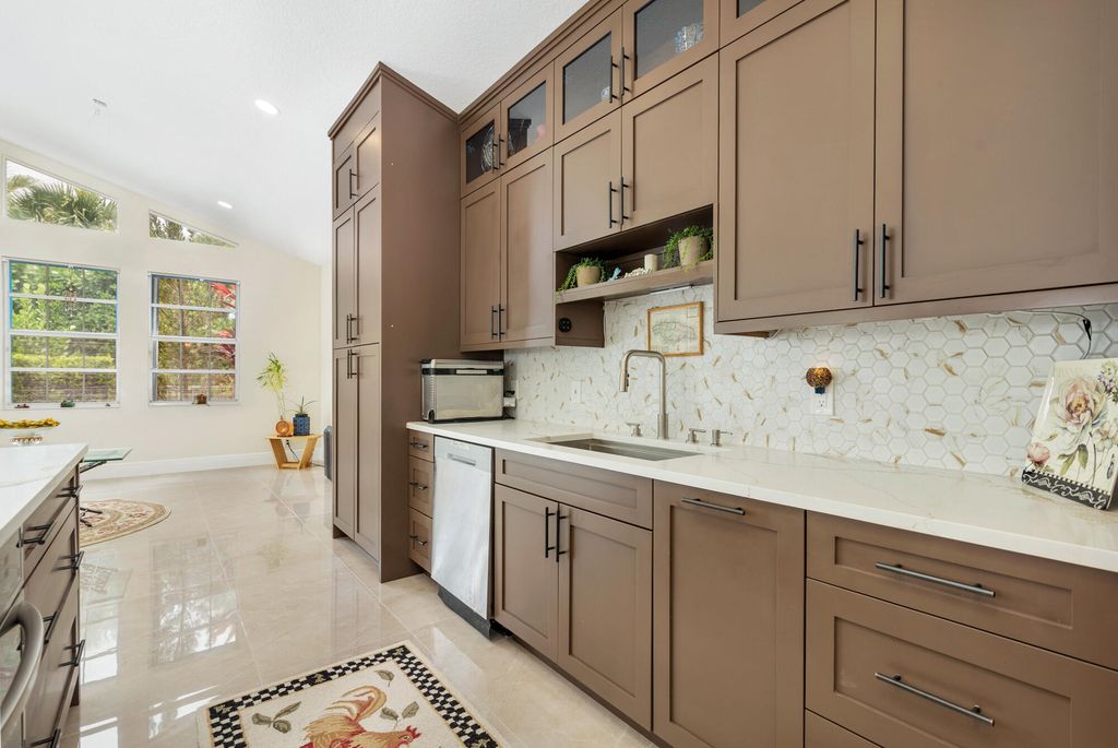 999 Lytham Court, West Palm Beach, FL - View 6